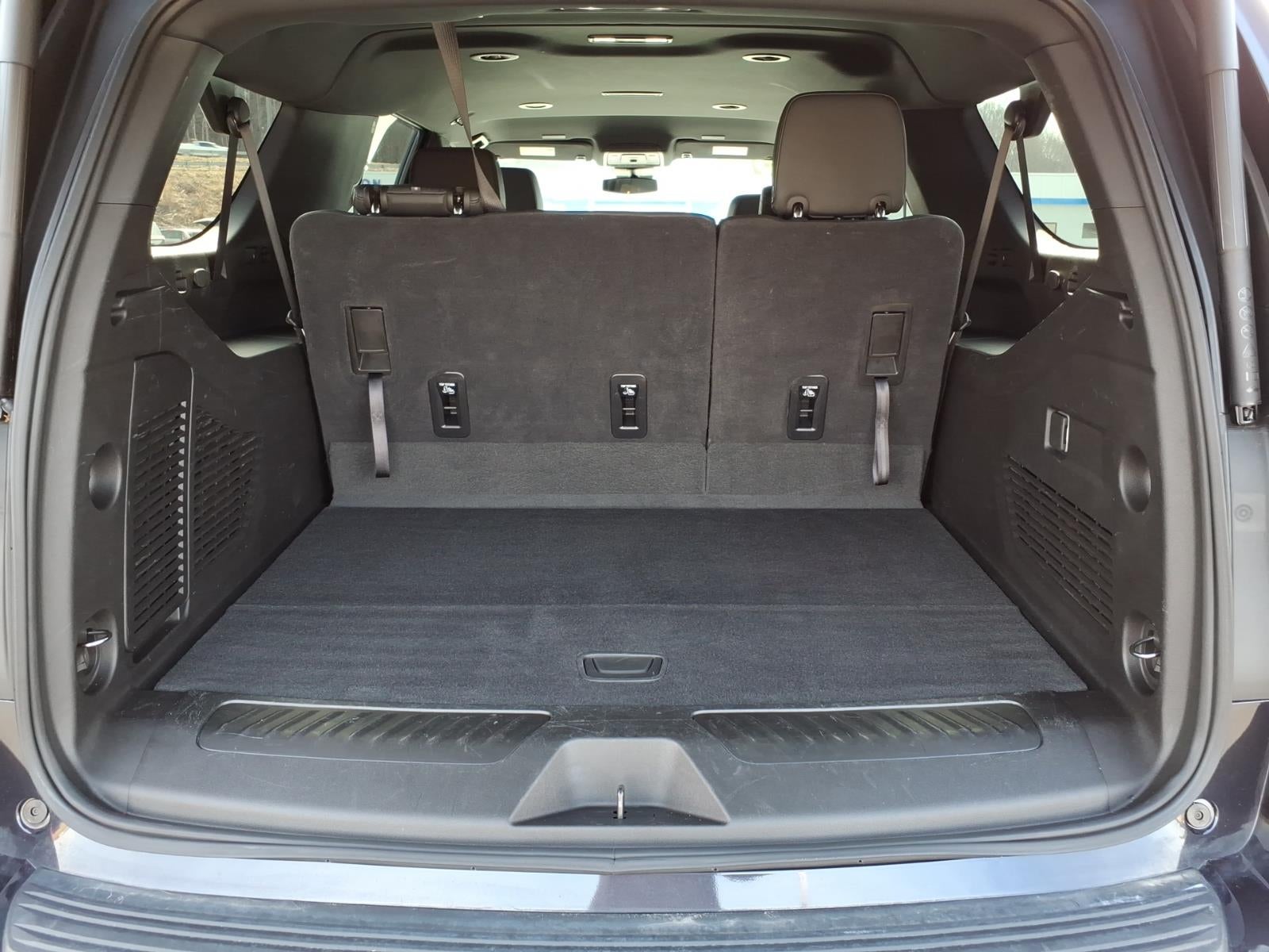 2025 Chevrolet Suburban — detail view