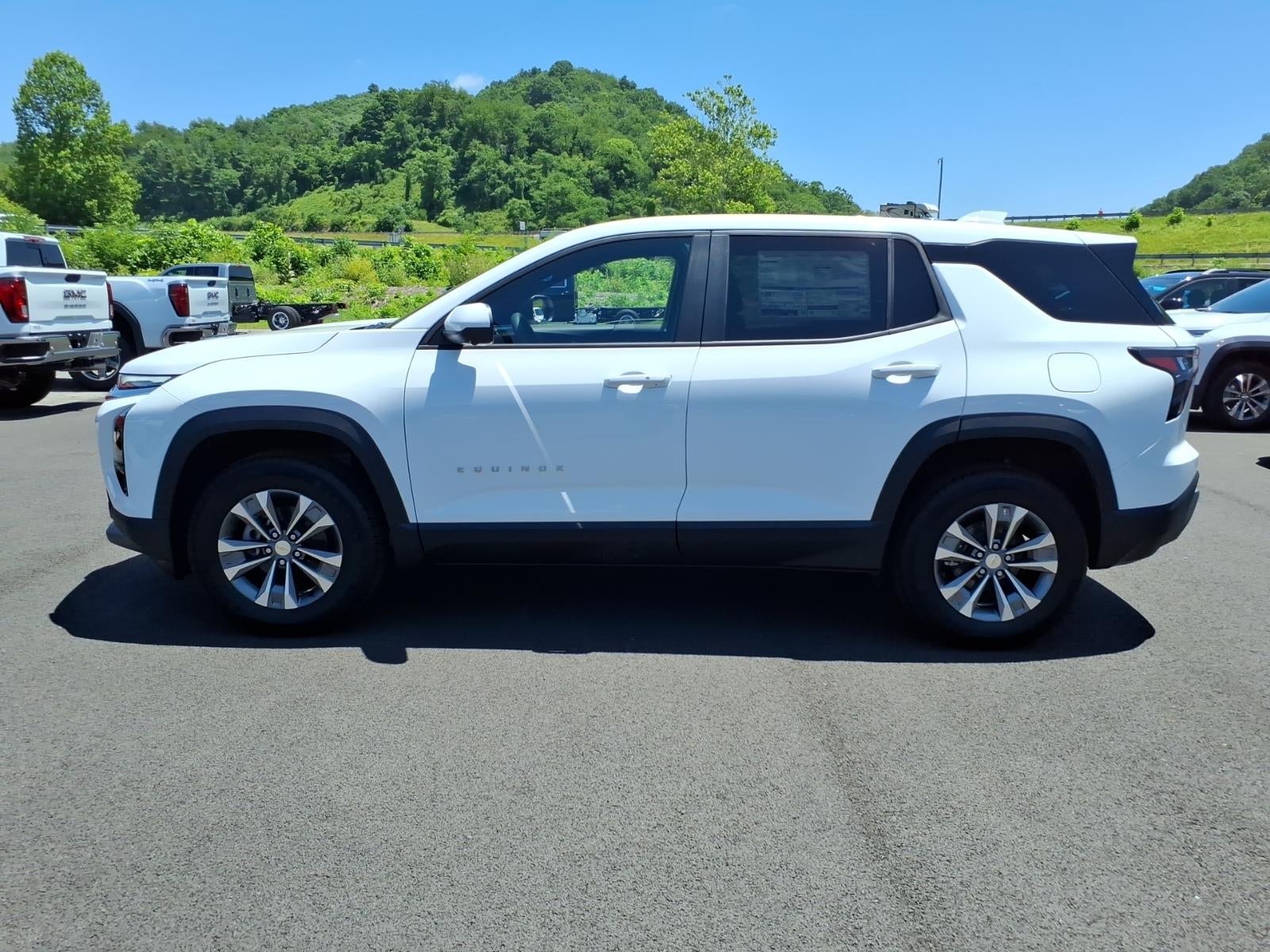 2026 Chevrolet Equinox — side profile view